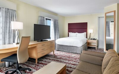 DoubleTree by Hilton Philadelphia Center City