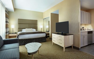 DoubleTree by Hilton Philadelphia Center City