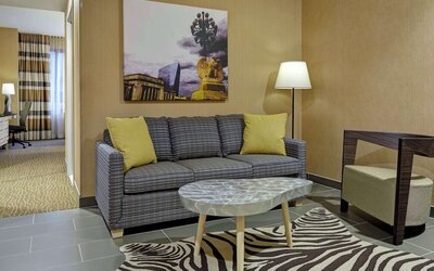 DoubleTree by Hilton Philadelphia Center City