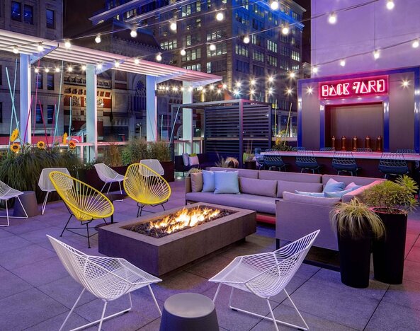 Aloft by Marriott Philadelphia Downtown