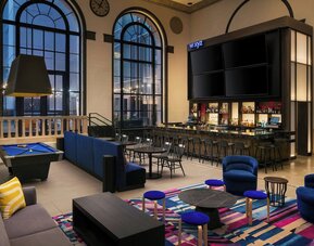 Aloft by Marriott Philadelphia Downtown