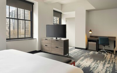 Aloft by Marriott Philadelphia Downtown