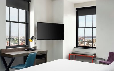 Aloft by Marriott Philadelphia Downtown