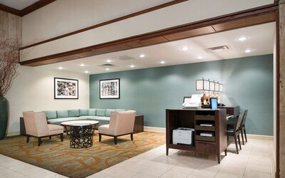 Doubletree by Hilton Philadelphia Airport