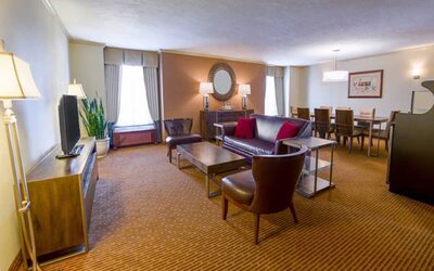 Doubletree by Hilton Philadelphia Airport