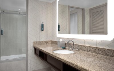 Doubletree by Hilton Philadelphia Airport