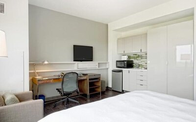 Day use room with TV at Element Miami Doral.