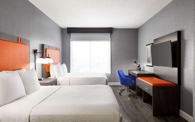 La Quinta Inn & Suites by Wyndham Mt. Laurel - Philadelphia