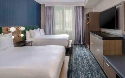 DoubleTree Suites by Hilton Hotel Mt. Laurel