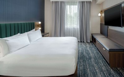 DoubleTree Suites by Hilton Hotel Mt. Laurel