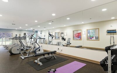 Clubhouse Hotel & Suites Pierre