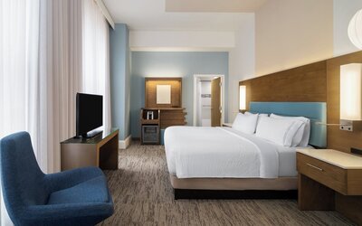 EVEN Hotel Pittsburgh Downtown by IHG