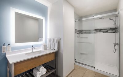 EVEN Hotel Pittsburgh Downtown by IHG