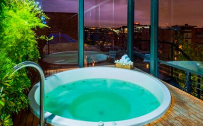 Cosmos 100 & Centro De Convenciones