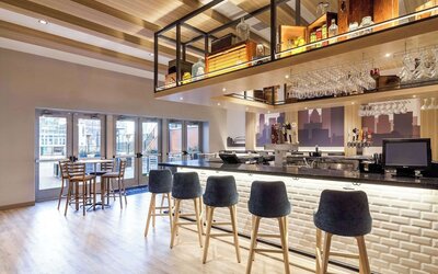 Cambria Hotel Pittsburgh - Downtown