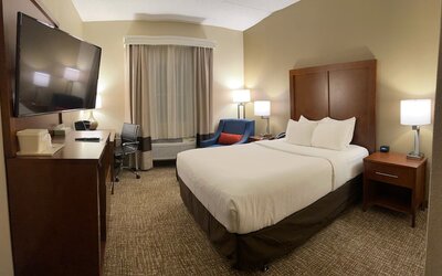 Wingate by Wyndham Pittsburgh/West Mifflin