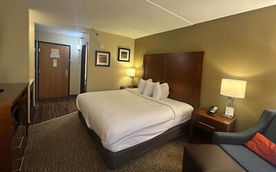 Wingate by Wyndham Pittsburgh/West Mifflin