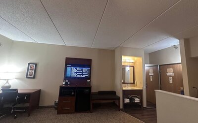 Wingate by Wyndham Pittsburgh/West Mifflin