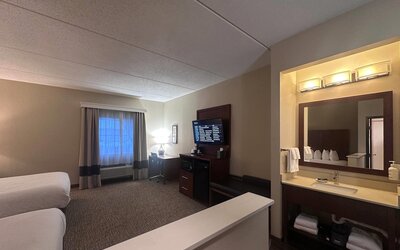 Wingate by Wyndham Pittsburgh/West Mifflin