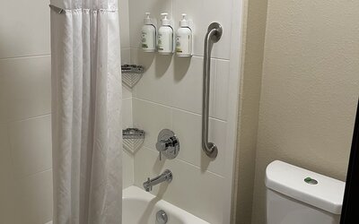 Wingate by Wyndham Pittsburgh/West Mifflin