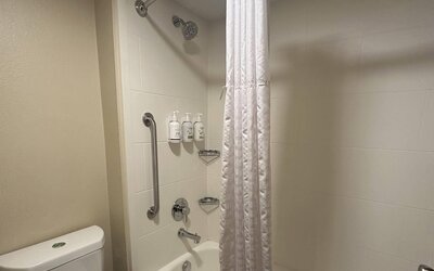 Wingate by Wyndham Pittsburgh/West Mifflin