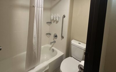 Wingate by Wyndham Pittsburgh/West Mifflin