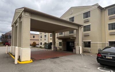 Wingate by Wyndham Pittsburgh/West Mifflin