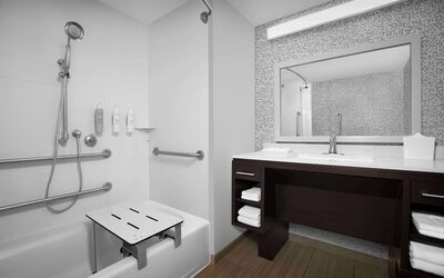 Home2 Suites by Hilton Pittsburgh / McCandless, PA