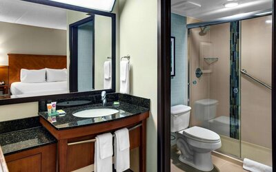 Hyatt Place Pittsburgh Airport/Robinson Mall