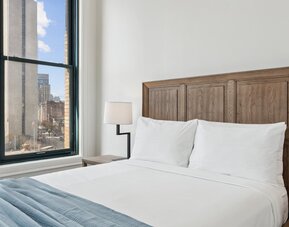 Placemakr Downtown Pittsburgh at The Pennsylvanian