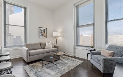 Placemakr Downtown Pittsburgh at The Pennsylvanian