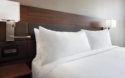 AC Hotel Pittsburgh Downtown
