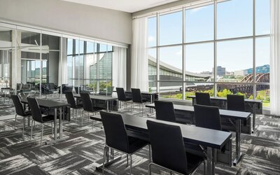 AC Hotel Pittsburgh Downtown