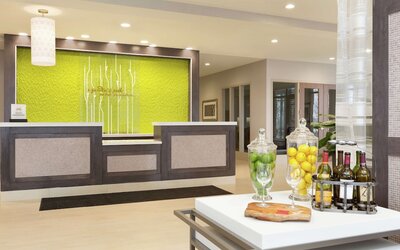 Hilton Garden Inn Pittsburgh Airport South-Robinson Mall