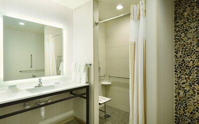 Hilton Garden Inn Pittsburgh Airport South-Robinson Mall