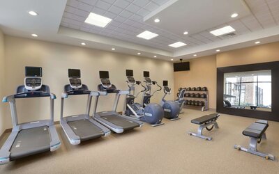 Hilton Garden Inn Pittsburgh Airport South-Robinson Mall