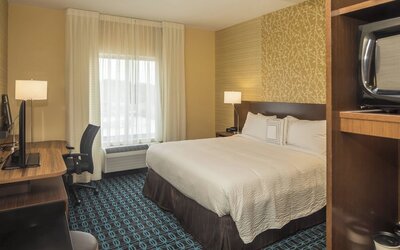 Fairfield Inn & Suites by Marriott Pittsburgh North/McCandless Crossing