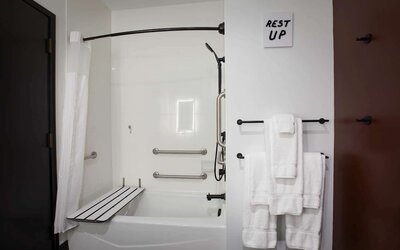 TRYP by Wyndham Pittsburgh/Lawrenceville