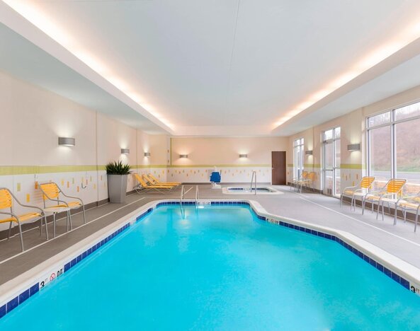 Fairfield Inn & Suites Pittsburgh Airport/Robinson Township