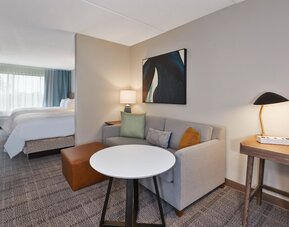 Staybridge Suites Pittsburgh Airport by IHG