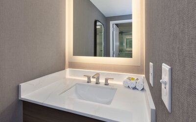 Staybridge Suites Pittsburgh Airport by IHG