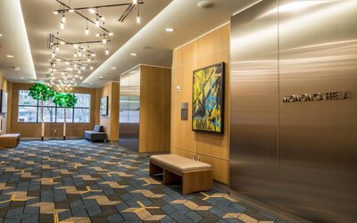 DoubleTree by Hilton Hotel & Suites Pittsburgh Downtown