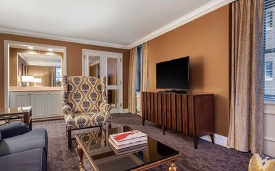 Omni William Penn Hotel