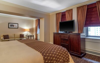 Omni William Penn Hotel