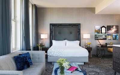Renaissance Pittsburgh Hotel