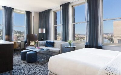 Renaissance Pittsburgh Hotel