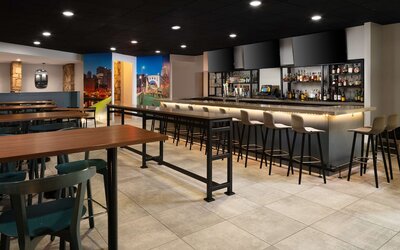 DoubleTree by Hilton Pittsburgh Airport