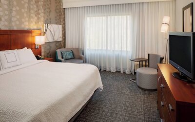 Courtyard by Marriott Pittsburgh West Homestead/Waterfront
