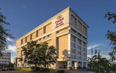 Crowne Plaza Suites Pittsburgh South by IHG