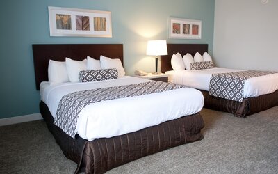 Crowne Plaza Suites Pittsburgh South by IHG